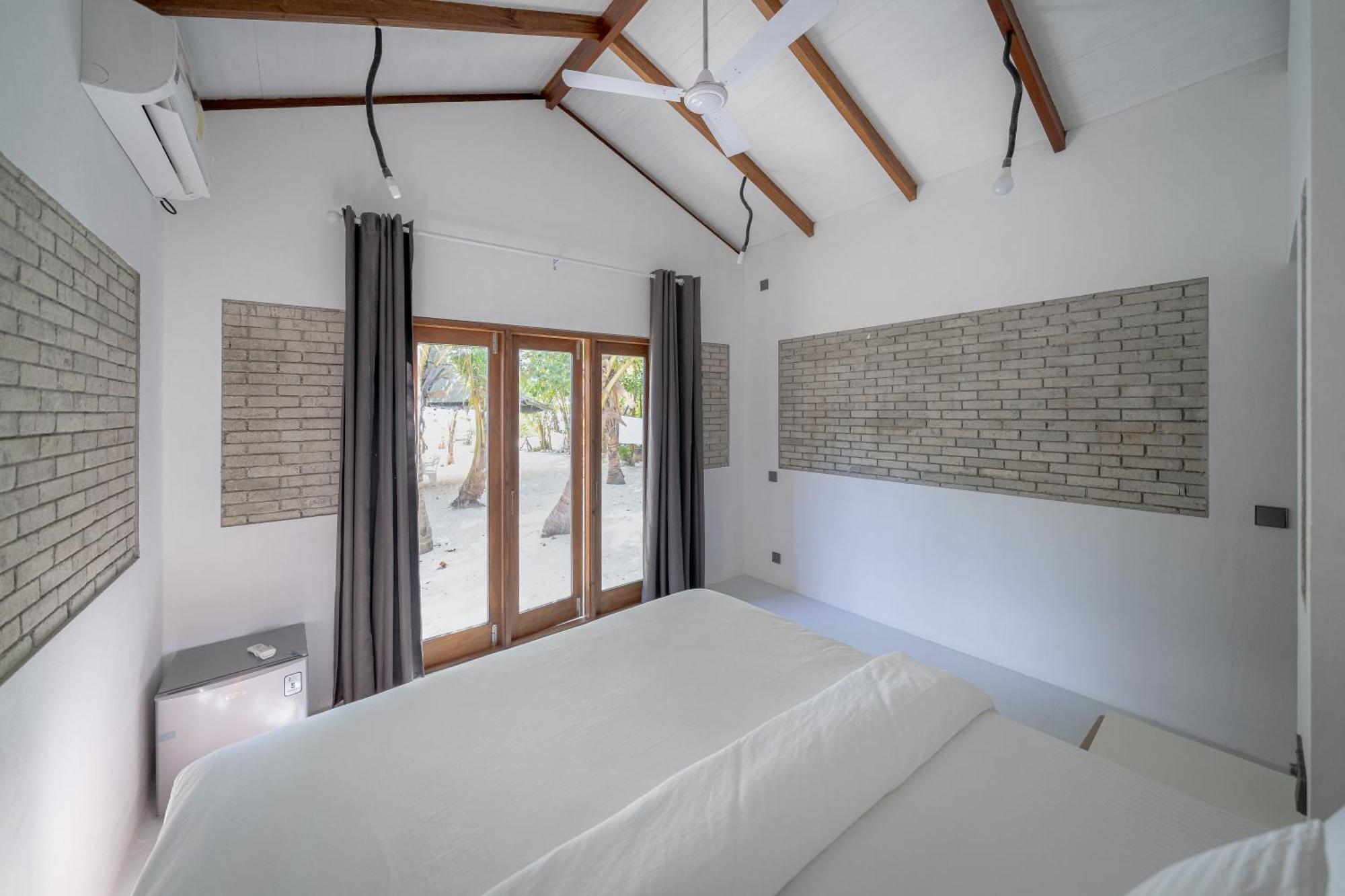 Brickwood Rasdhoo- Beach Front Exterior photo